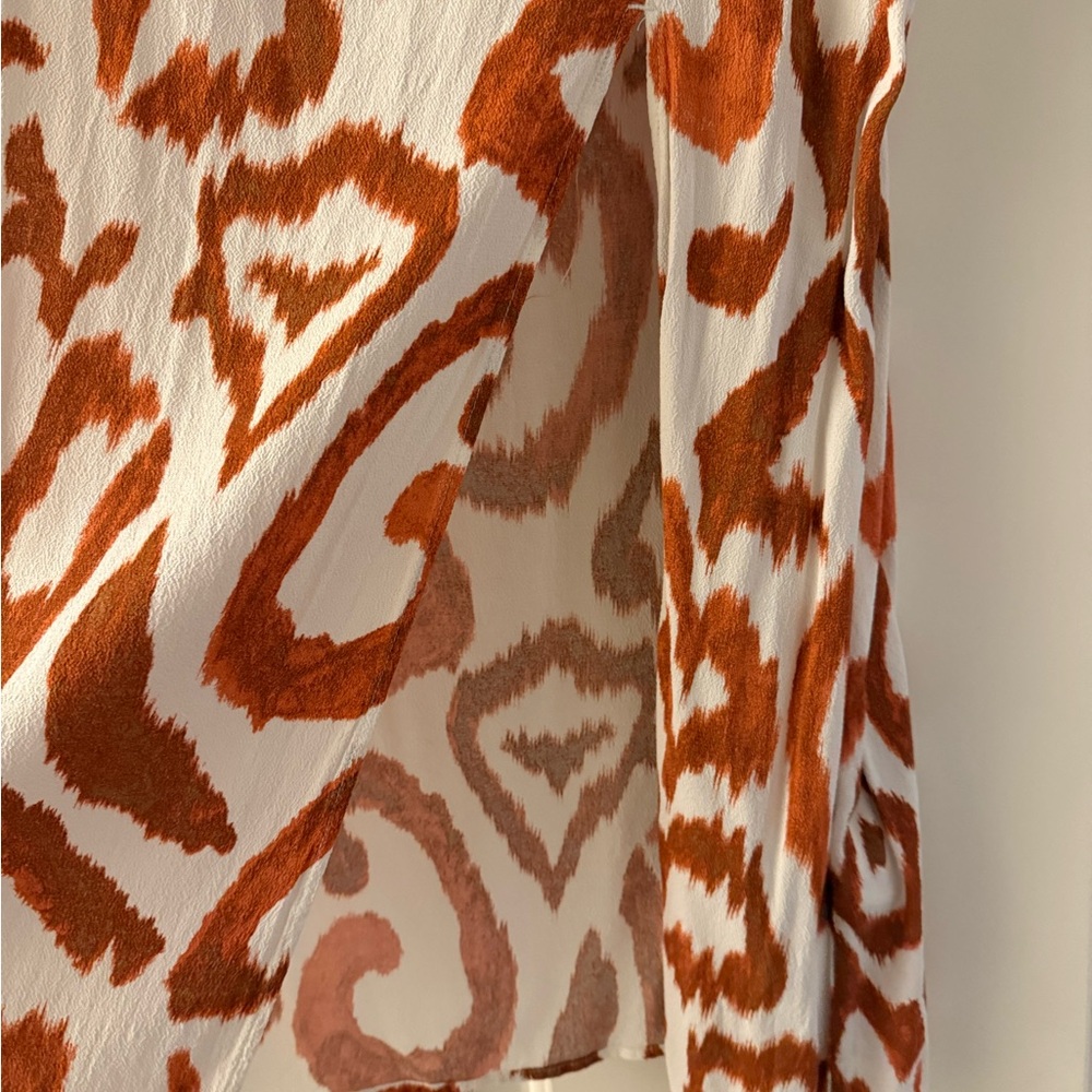 H&M Rust & White Animal Print Blouse - Picture 3 of 3